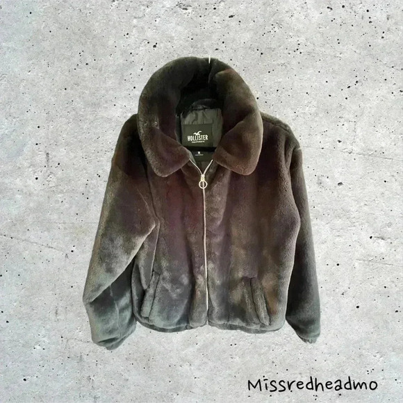 Hollister Fuzzy Jacket - Medium - Picture 1 of 3